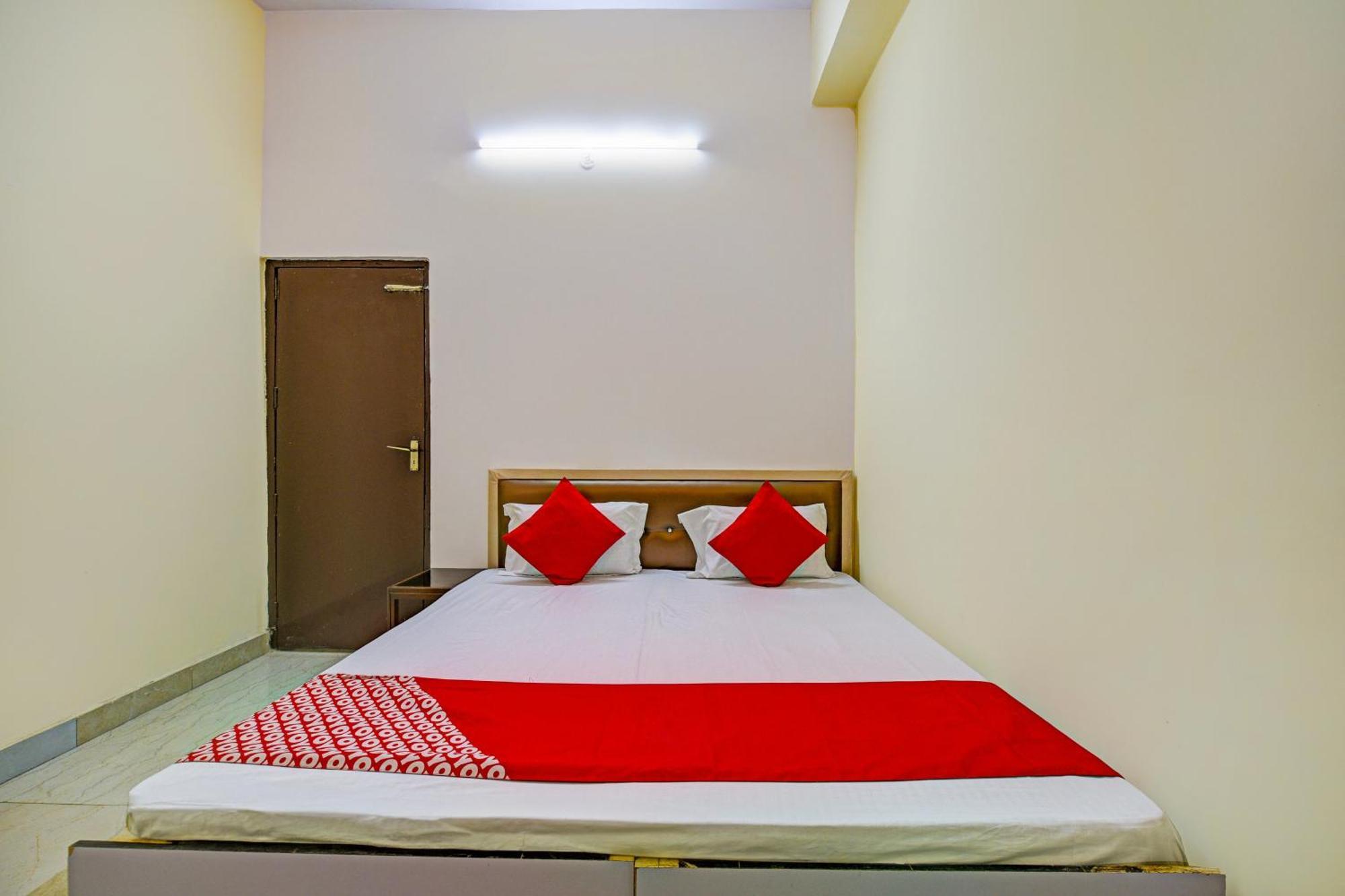 Hotel O Aj Star Hotel Faridabad Eksteriør bilde