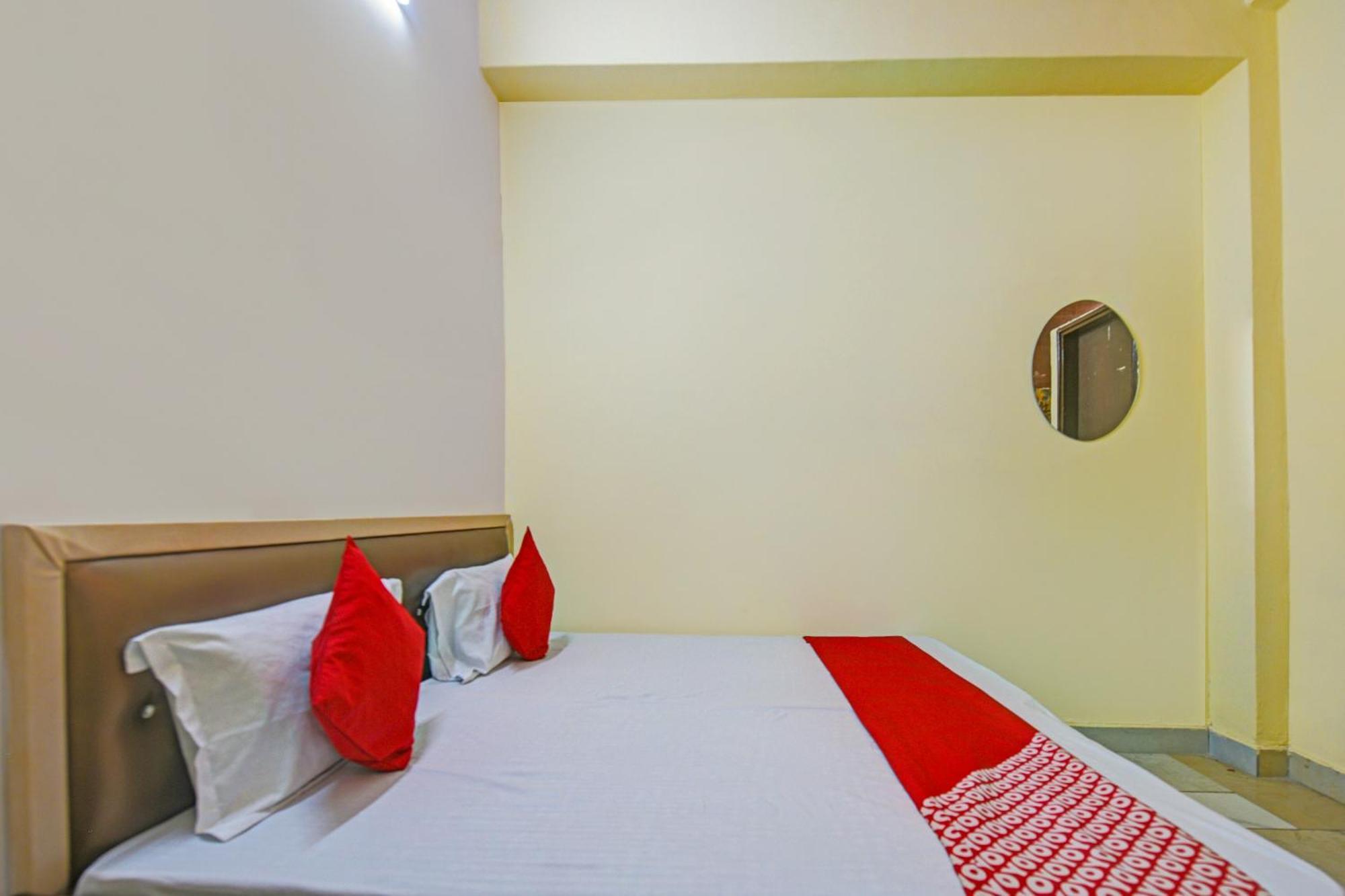 Hotel O Aj Star Hotel Faridabad Eksteriør bilde