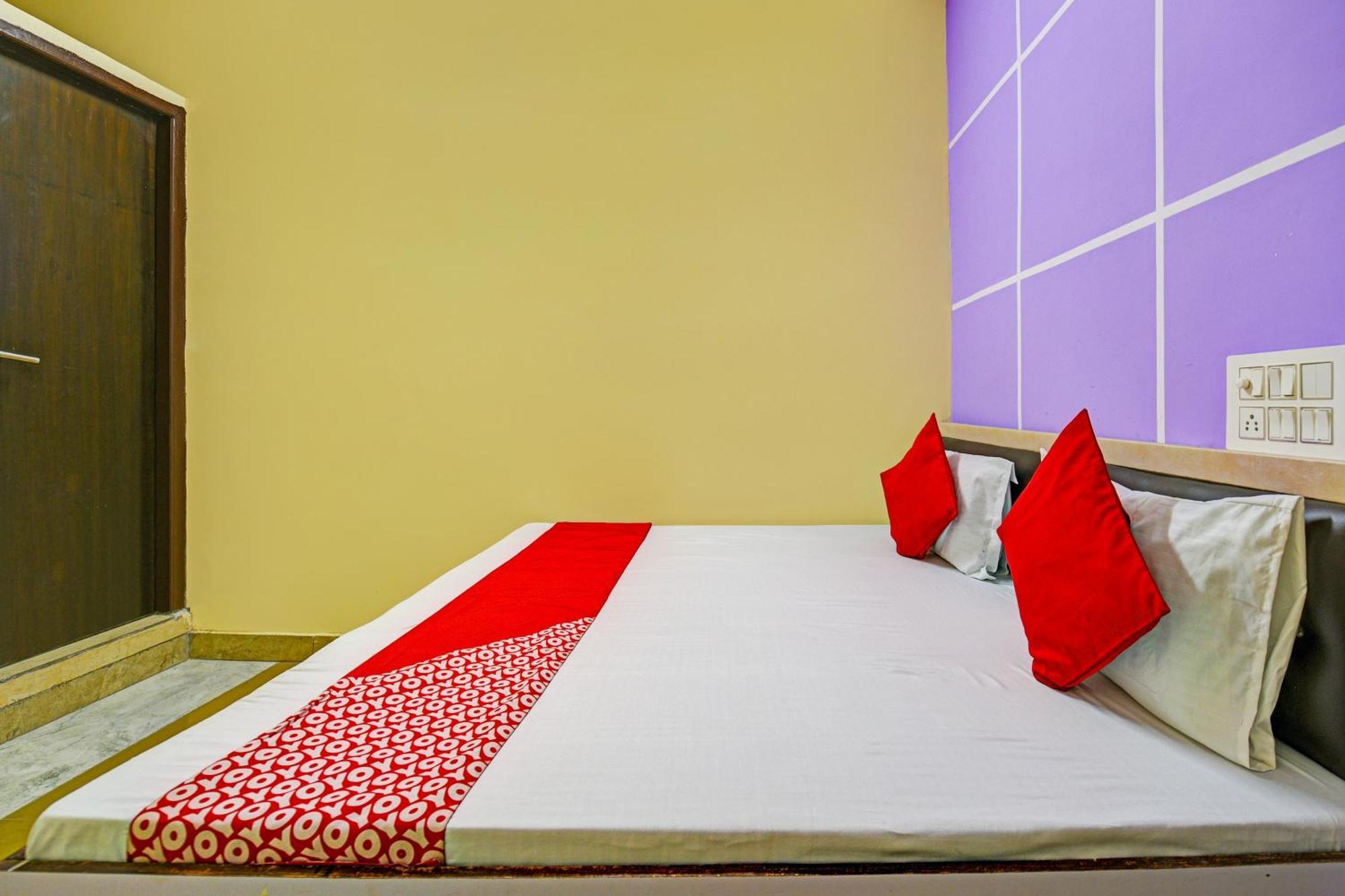 Hotel O Aj Star Hotel Faridabad Eksteriør bilde