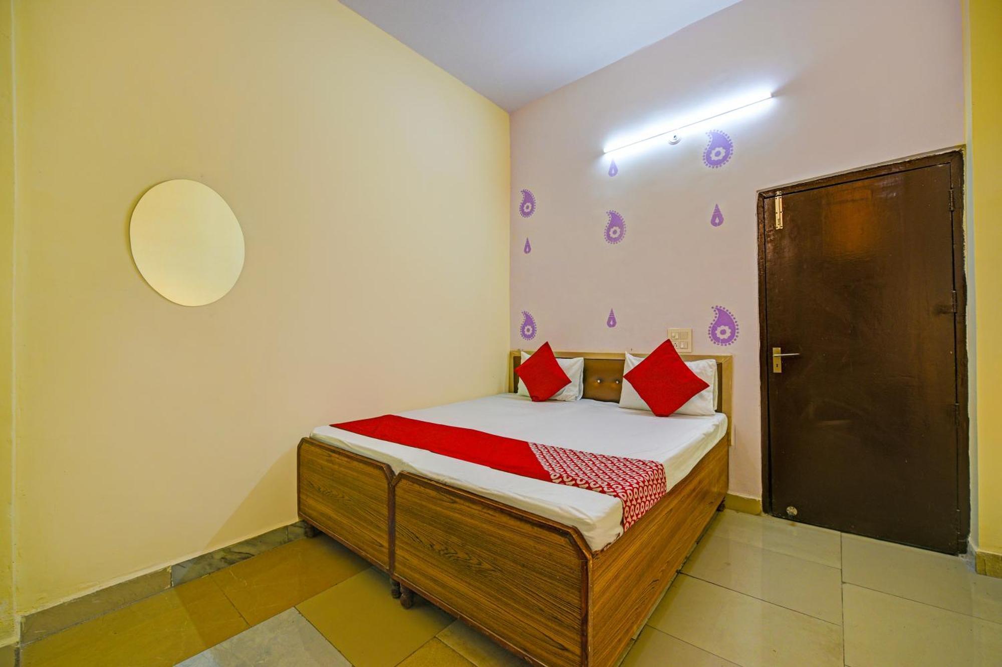Hotel O Aj Star Hotel Faridabad Eksteriør bilde